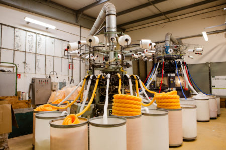 atelier de tricotage fausse fourrure